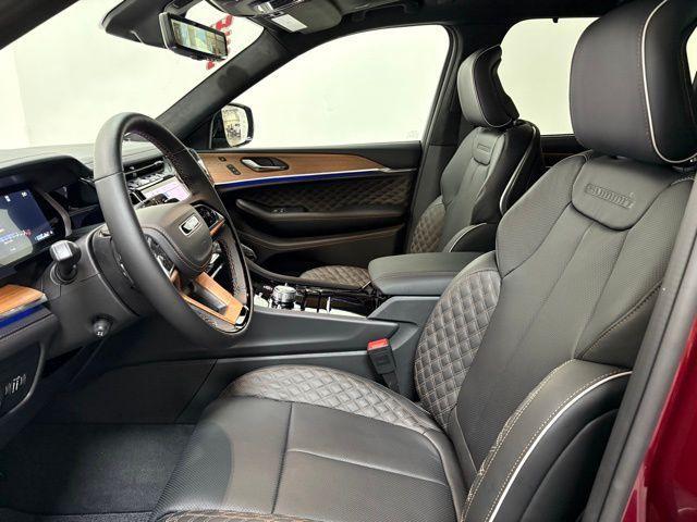 new 2025 Jeep Grand Cherokee car, priced at $68,374