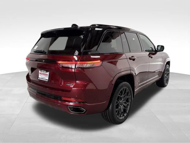 new 2025 Jeep Grand Cherokee car, priced at $68,374