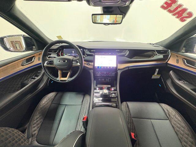 new 2025 Jeep Grand Cherokee car, priced at $68,374