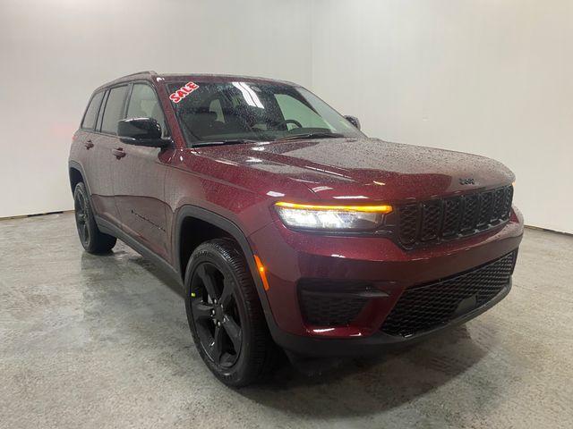 new 2025 Jeep Grand Cherokee car, priced at $45,865