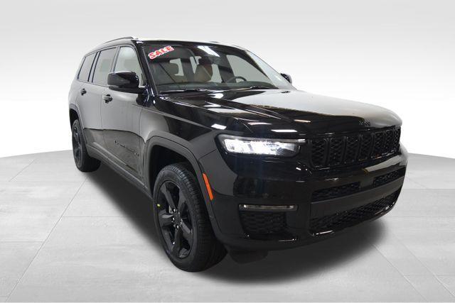 new 2025 Jeep Grand Cherokee L car, priced at $52,310