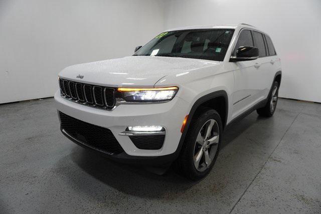 used 2022 Jeep Grand Cherokee car, priced at $34,845