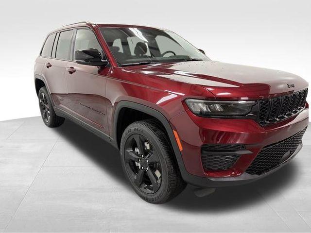 new 2025 Jeep Grand Cherokee car, priced at $46,064