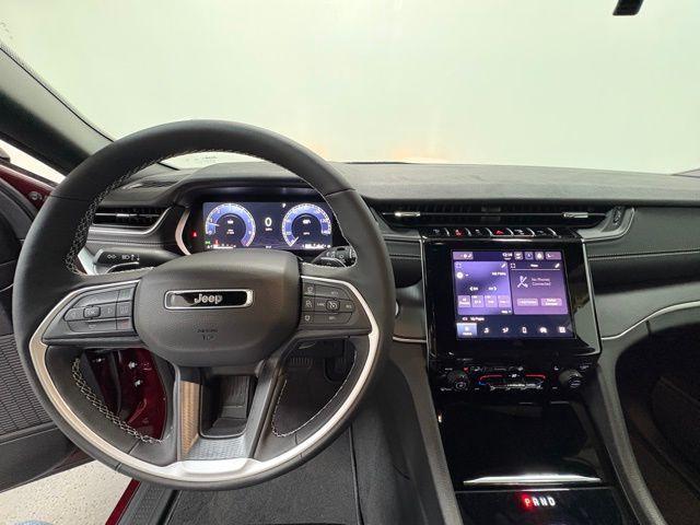 new 2025 Jeep Grand Cherokee car, priced at $46,064