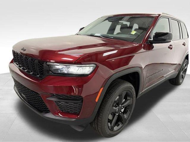 new 2025 Jeep Grand Cherokee car, priced at $46,064