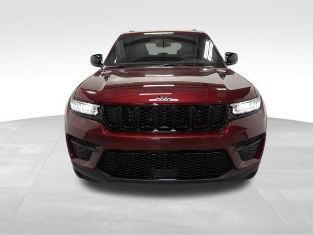 new 2025 Jeep Grand Cherokee car, priced at $46,064