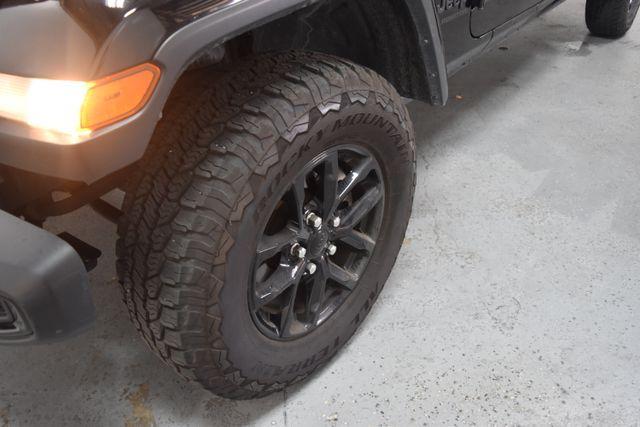 used 2022 Jeep Gladiator car, priced at $30,992