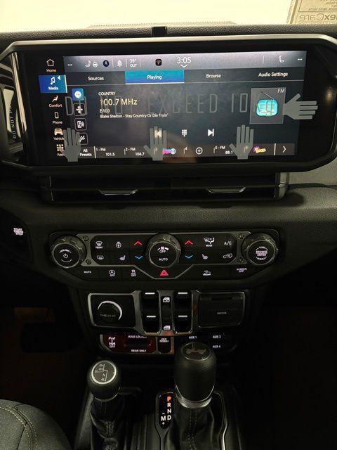 new 2026 Jeep Wrangler car, priced at $59,799