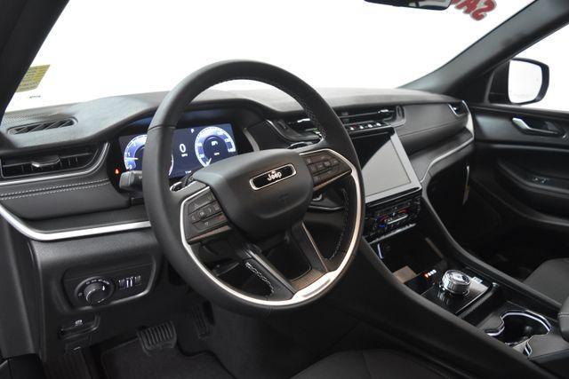 new 2025 Jeep Grand Cherokee L car, priced at $42,965