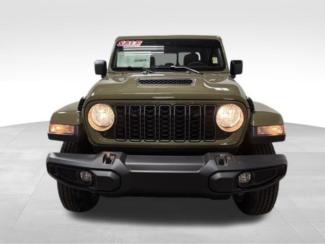 new 2026 Jeep Gladiator car, priced at $49,522