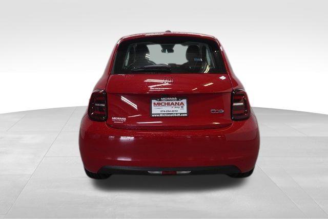 new 2024 FIAT 500e car, priced at $34,095