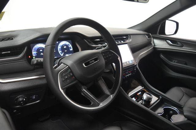new 2025 Jeep Grand Cherokee L car, priced at $53,185