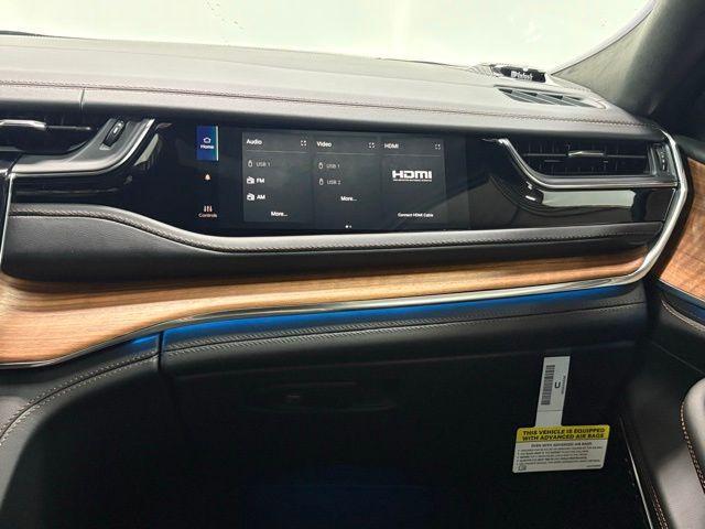 new 2025 Jeep Grand Cherokee car, priced at $68,374