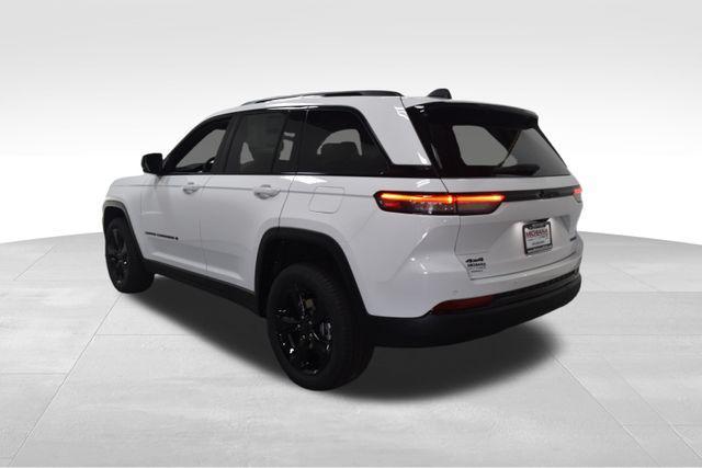 new 2025 Jeep Grand Cherokee car, priced at $49,923
