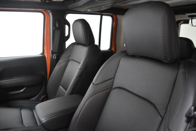 new 2025 Jeep Wrangler car, priced at $54,668