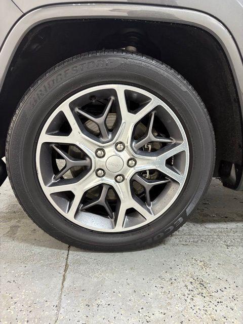 used 2020 Jeep Grand Cherokee car, priced at $27,991