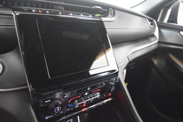 new 2025 Jeep Grand Cherokee car, priced at $41,318