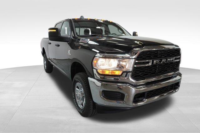 new 2024 Ram 3500 car, priced at $67,876