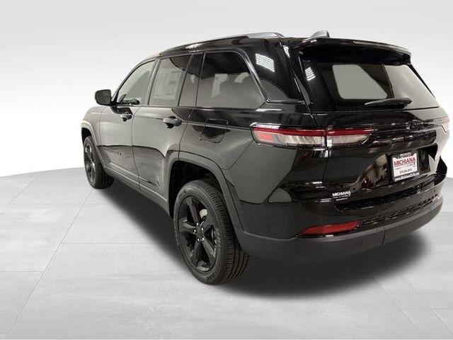 new 2025 Jeep Grand Cherokee car, priced at $46,064