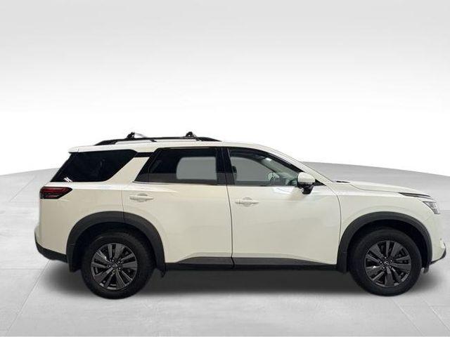 used 2022 Nissan Pathfinder car, priced at $27,988