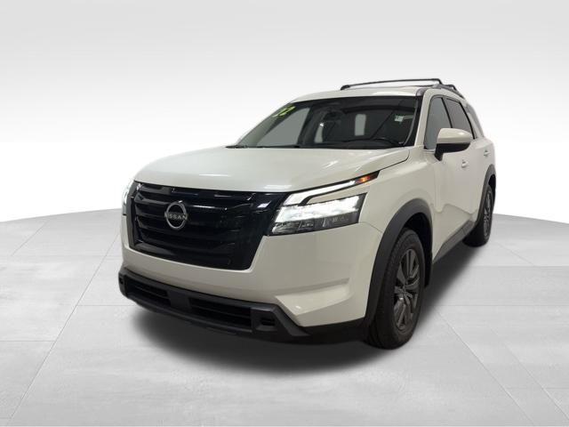 used 2022 Nissan Pathfinder car, priced at $27,988
