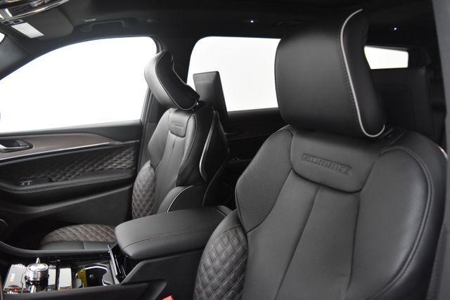 new 2025 Jeep Grand Cherokee L car, priced at $65,630