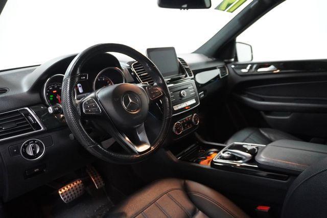 used 2019 Mercedes-Benz GLE 400 car, priced at $30,988