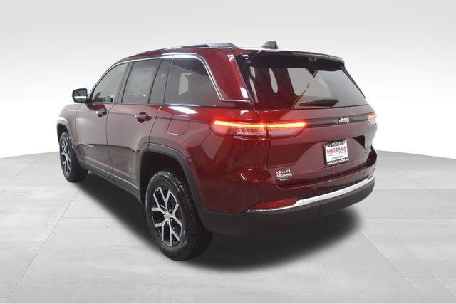 new 2025 Jeep Grand Cherokee car, priced at $50,440