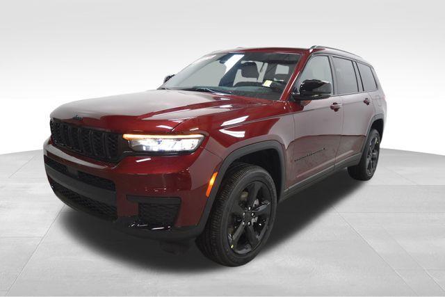 new 2025 Jeep Grand Cherokee L car, priced at $47,825