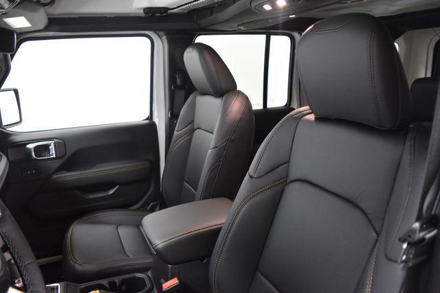 new 2025 Jeep Wrangler car, priced at $52,208