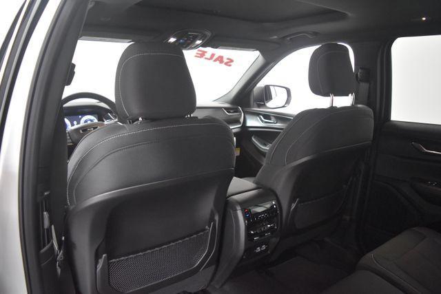 new 2025 Jeep Grand Cherokee L car, priced at $44,156