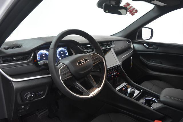 new 2025 Jeep Grand Cherokee L car, priced at $44,156