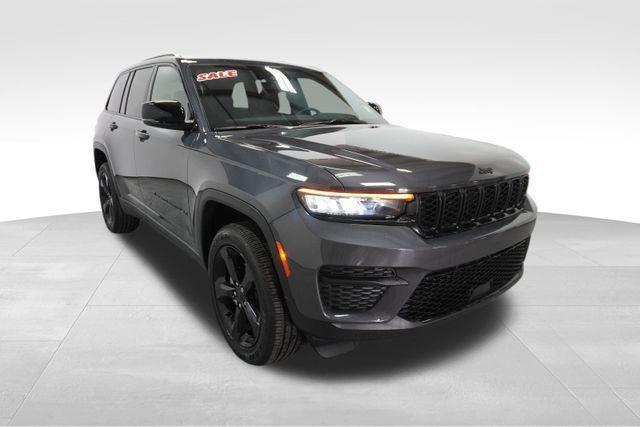 new 2024 Jeep Grand Cherokee car, priced at $46,388