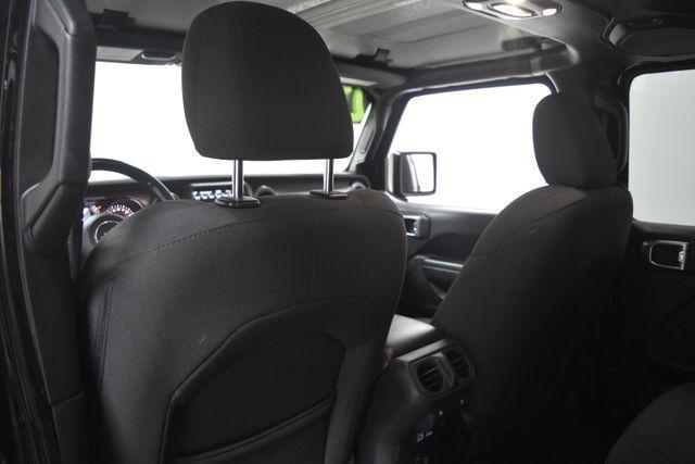 used 2023 Jeep Gladiator car, priced at $31,962