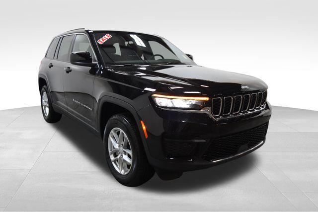 new 2025 Jeep Grand Cherokee car, priced at $42,083