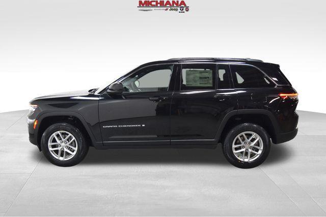 new 2025 Jeep Grand Cherokee car, priced at $42,083