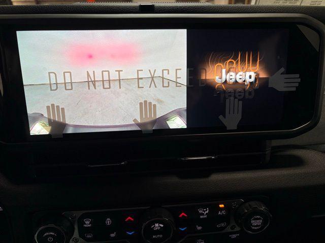 new 2026 Jeep Gladiator car, priced at $49,522