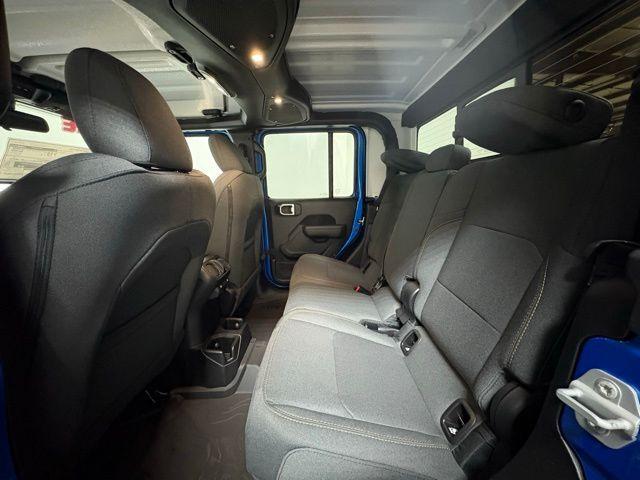 new 2026 Jeep Gladiator car, priced at $49,522