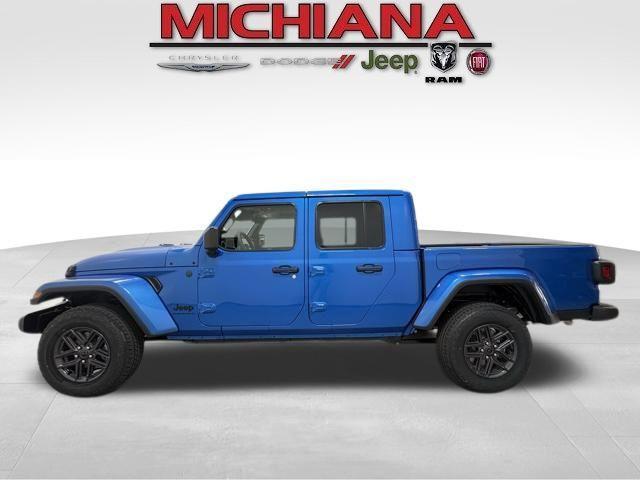 new 2026 Jeep Gladiator car, priced at $49,522