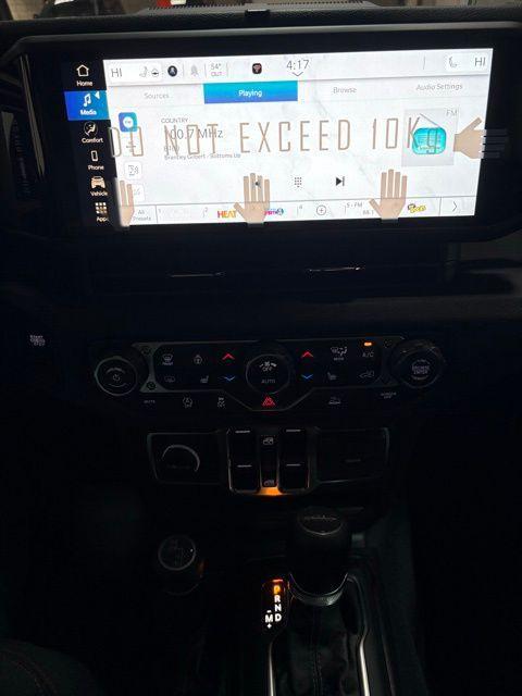 new 2026 Jeep Gladiator car, priced at $49,522