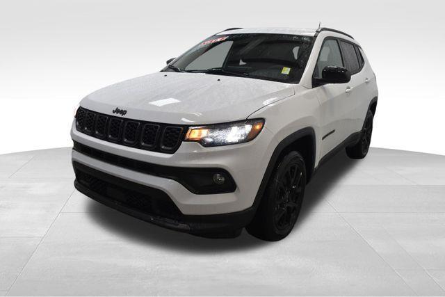 new 2025 Jeep Compass car, priced at $30,437