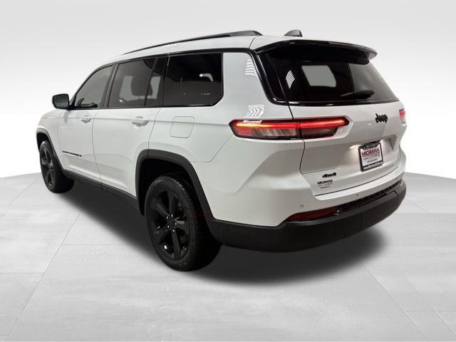 used 2023 Jeep Grand Cherokee L car, priced at $29,991