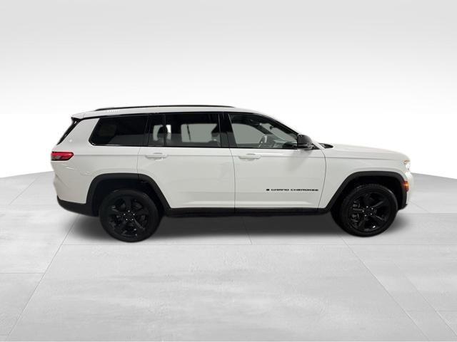 used 2023 Jeep Grand Cherokee L car, priced at $29,991