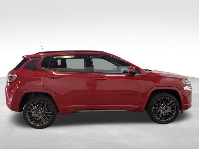 used 2022 Jeep Compass car, priced at $25,991