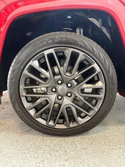 used 2022 Jeep Compass car, priced at $25,991