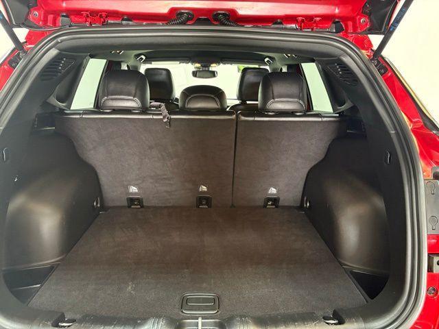 used 2022 Jeep Compass car, priced at $25,991