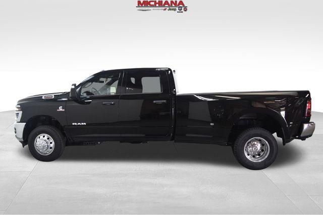 new 2025 Ram 3500 car, priced at $73,319