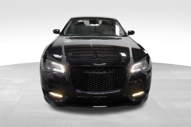 new 2023 Chrysler 300 car, priced at $42,687