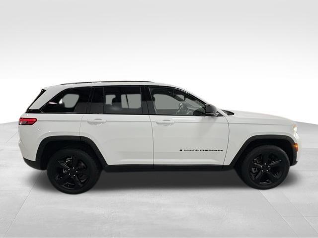 used 2023 Jeep Grand Cherokee car, priced at $30,988
