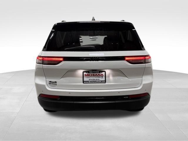 used 2023 Jeep Grand Cherokee car, priced at $30,988